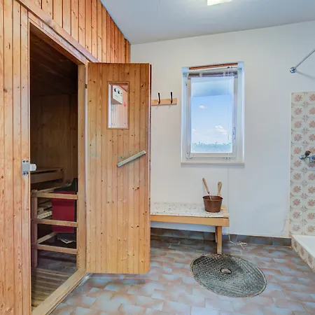 Apartment Casa Al Bosco With Pool - Happy